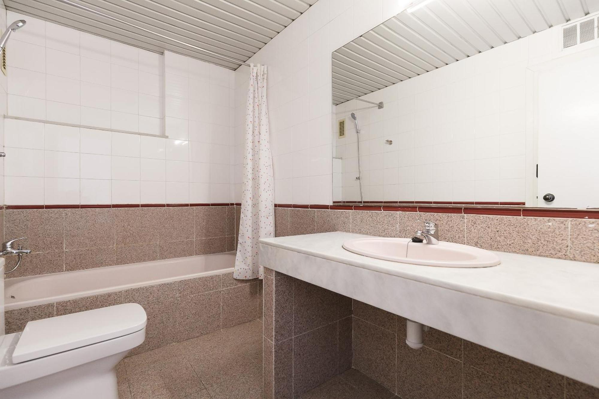 Uhc Montecarlo Apartments S104-018 サロウ 部屋 写真